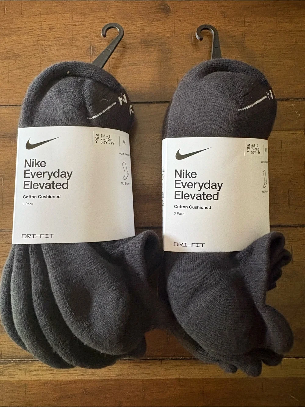 Nike Women’s set of 6 no show socks medium NWT